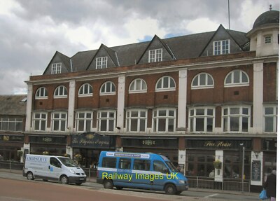 Photo Pub - The Pilgrim's Progress pub Bedford c2012