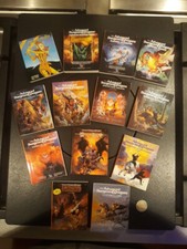 lot of 13 Miniatures AD&D état neuf 
