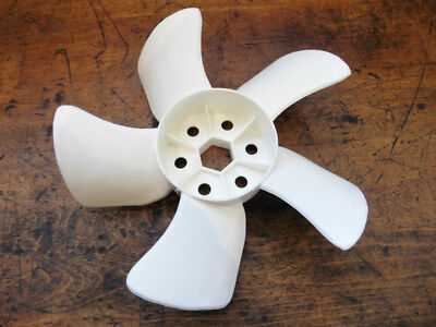 original John Deere Tuff Torq Getriebelüfter Lüfter Fan Kühler Gebläse M119670