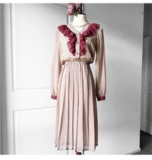 Vintage Long Sleeve Dress Pleated Skirt Red