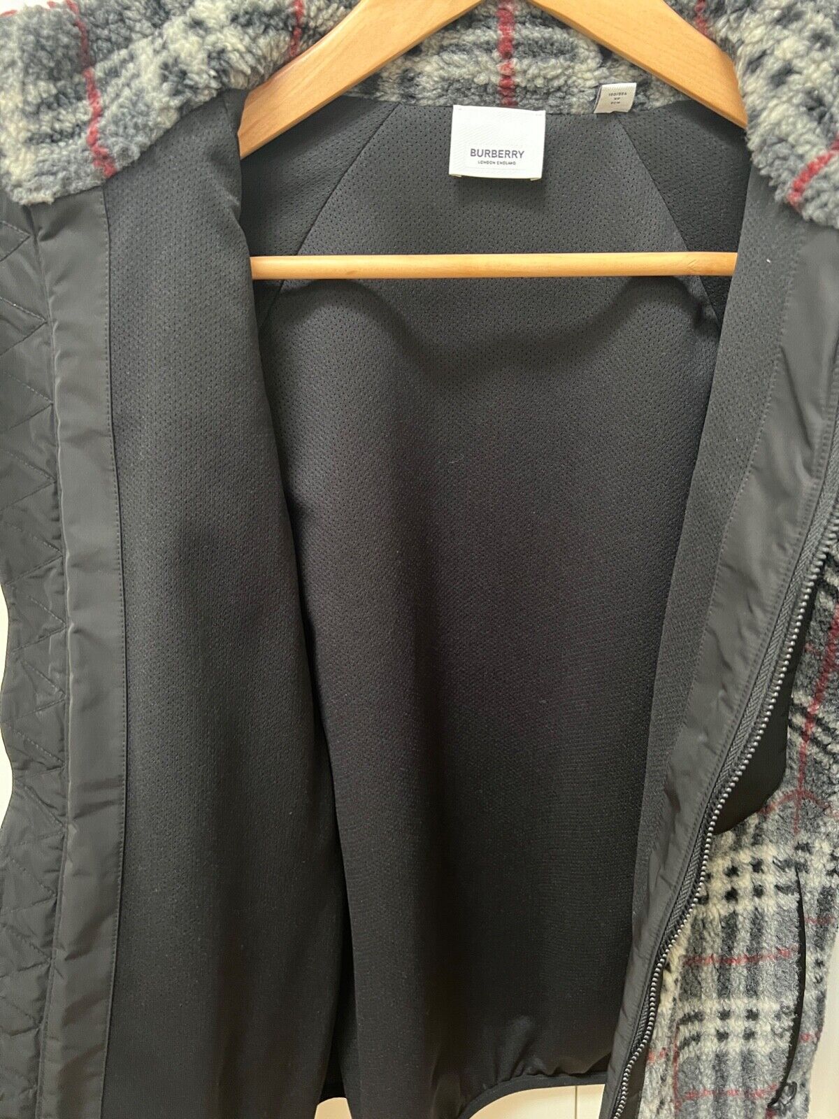 Picture 10 of 12