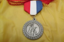 BASKETBALL Male Highest Quality Medal, Home Award w/ Ribbon Drape Pin Silver NOS