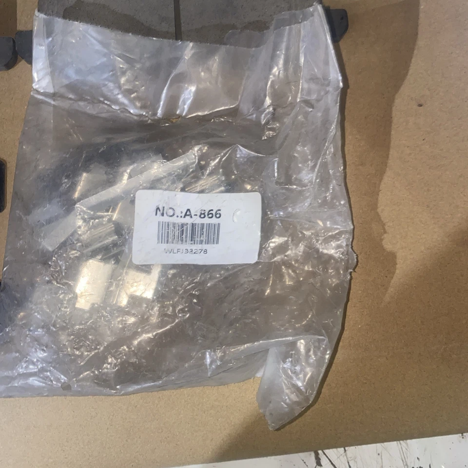 Brake Pad Wagner ZD866 Cer Disc Brake Pad 07 17 Jeep Patriot, 13 14 Chrysler 200 - Image 3 of 4