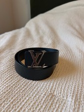 Louis Vuitton MO717V Men s LV Shadow 40mm Rev...