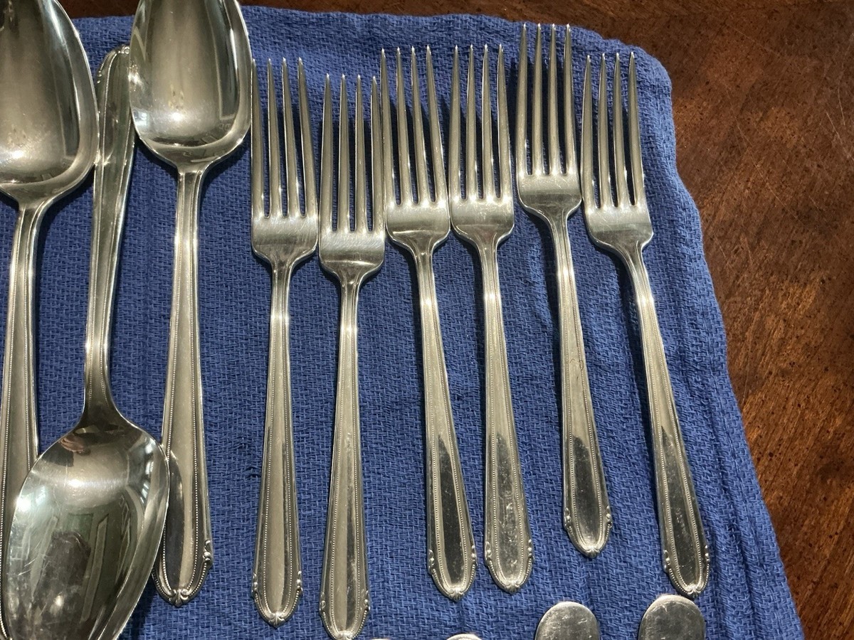 Lot Of 41 Piece Vintage Wallace Plate Silver Shod- VG | eBay