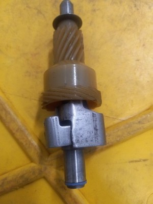 USED 200-4R GOVENOR ASSY