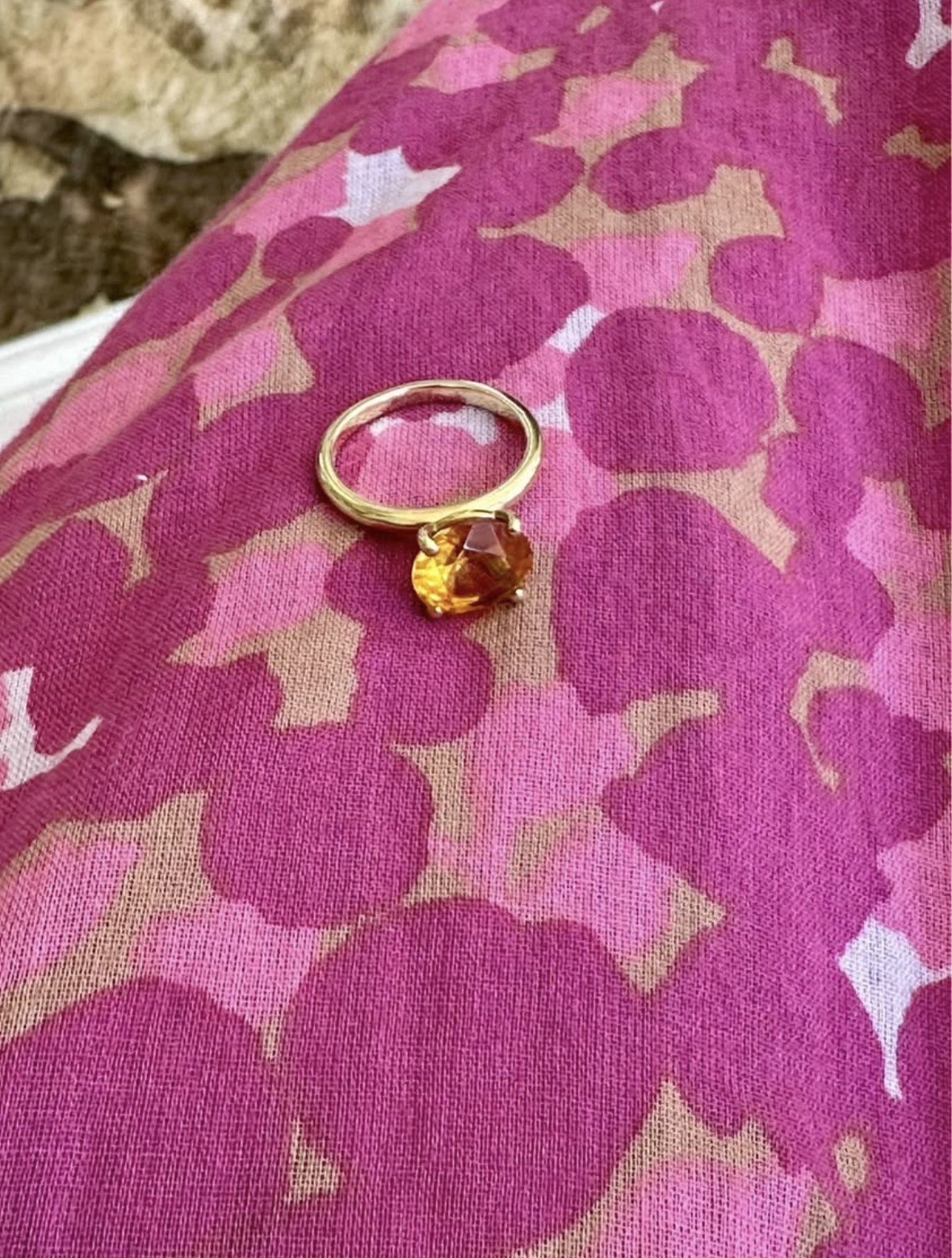 Solid 18k Gold Solitaire Citrine Ring - image 4