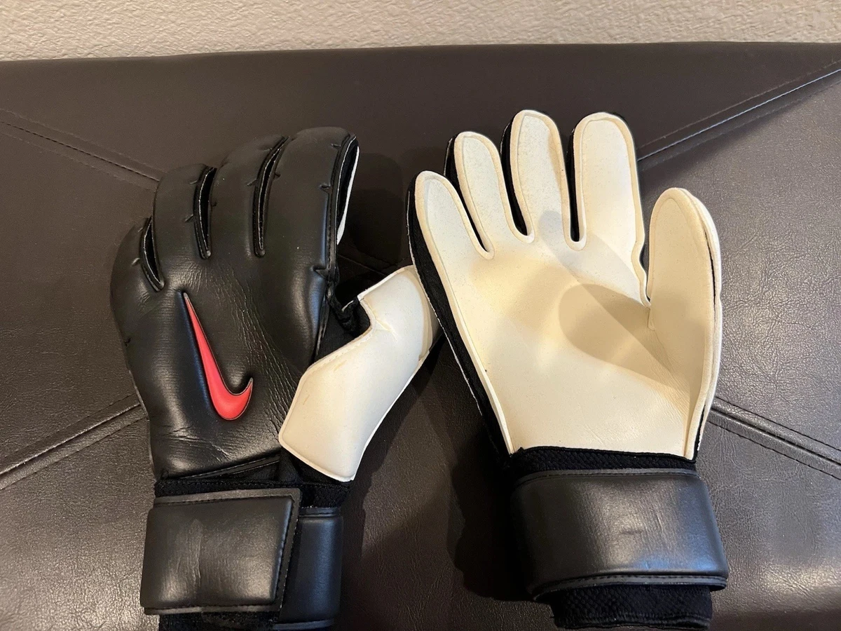 Nike Confidence Goalkeeper Gloves for sale | eBay