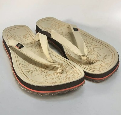 magellan flip flop slippers