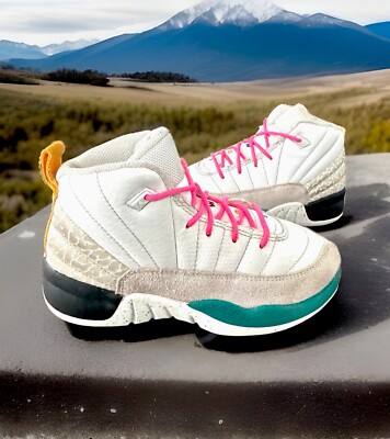 Jordan 12 White Vapor Green AIR JORDAN 12 XII RETRO WHITE/VAPOR