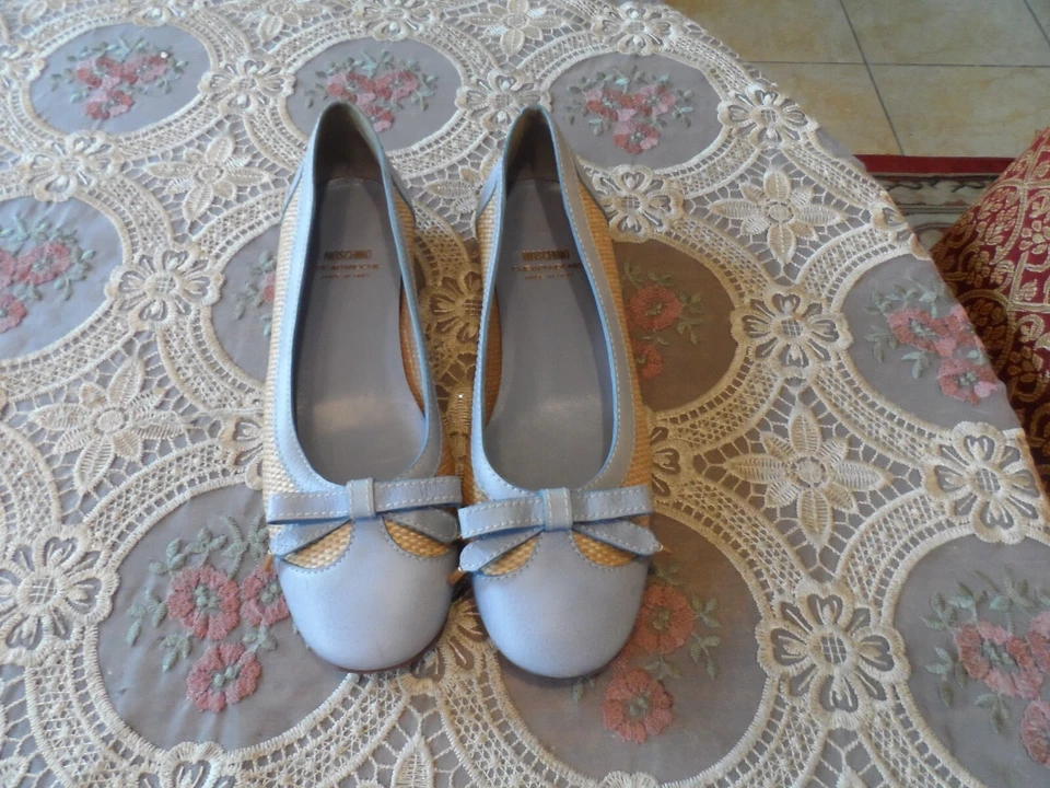 Moschino Cheapandchic Beige & Blue Leather/Rafia Ballet Flats Size 7B - Image 2 of 4
