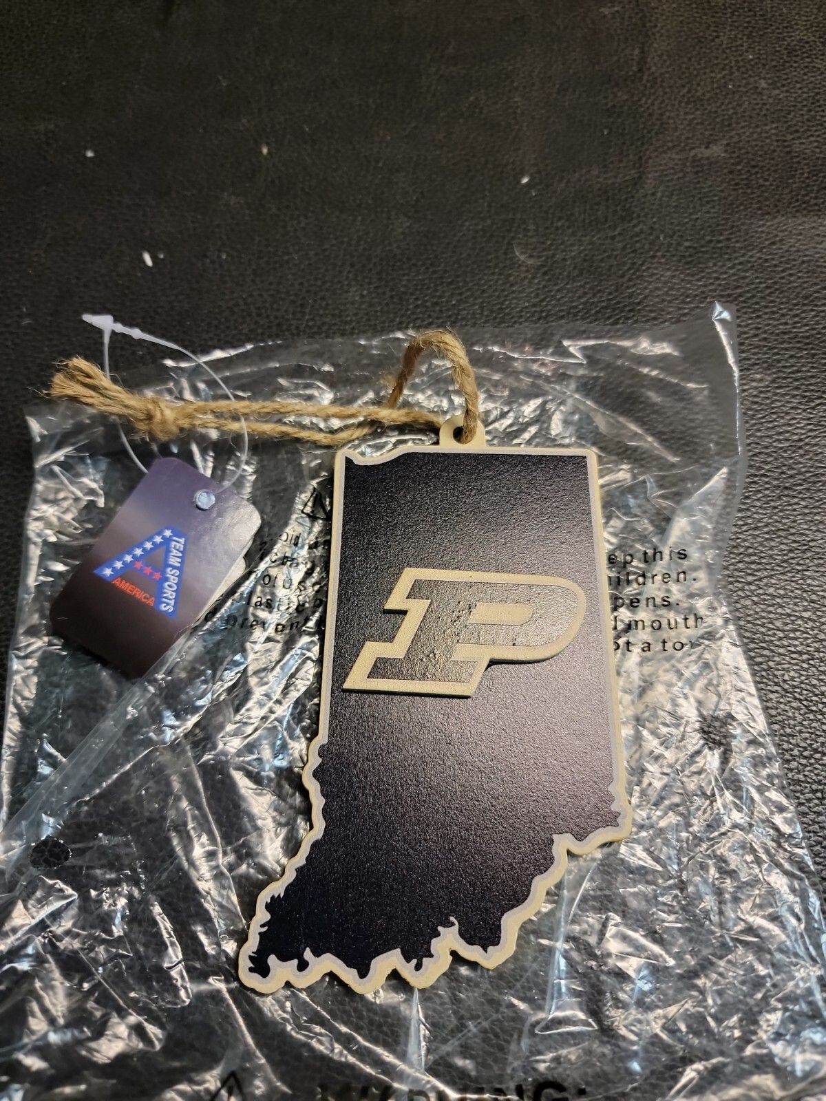Picture 1 of 6