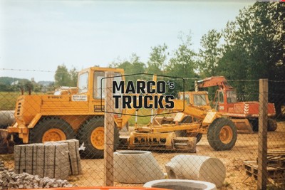 LKW Foto mobile excavator gelb F. 1800 A #e2uy