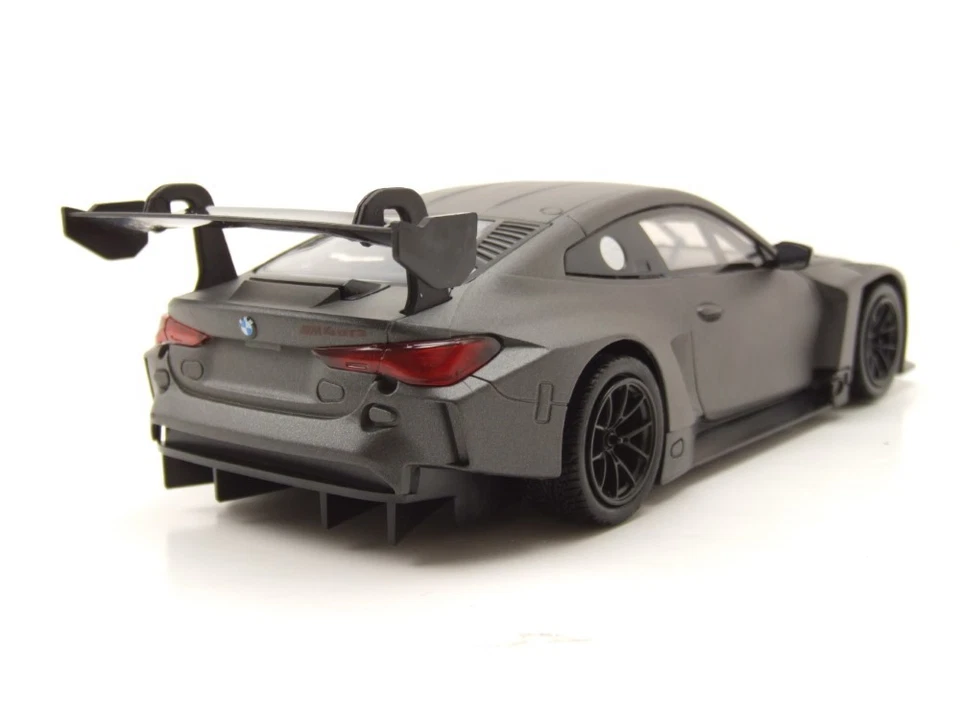 BMW M4 GT3 Matt Nero Modellino 1:24 MotorMax - Immagine 2 di 4
