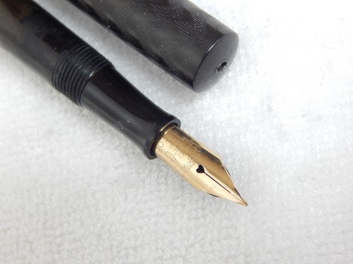 LOT# 702M. VINTAGE WATERMAN 'S 52 1/2 V FÜLLFEDERHALTER. SEHR FLEXFEDER, XF BIS BBB