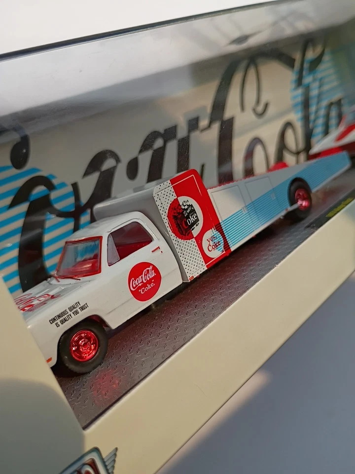 m2 machines auto haulers coca cola chase 1974 Dodge Truck & 1971 Dodge... - Image 4 of 4