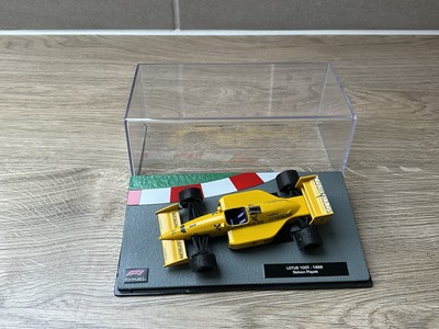 Panini 1988 Formel 1 Lotus 100T Nelson Piquet Maßstab 1:43 Modellauto