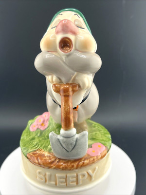 Schmid Disney Snow White & The Seven Dwarfs Sleepy Music Box Figurine Japan VTG