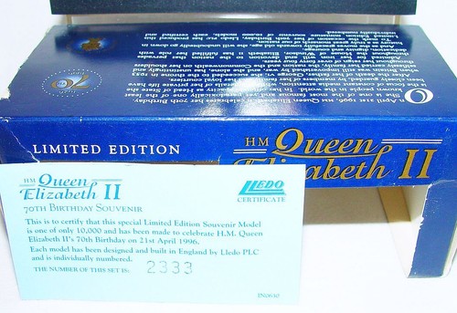 Lledo 1:55 MORRIS BULLNOSE Queen Elizabeth 70th Birthday Van Limited Ed. MIB`96 - Picture 7 of 11