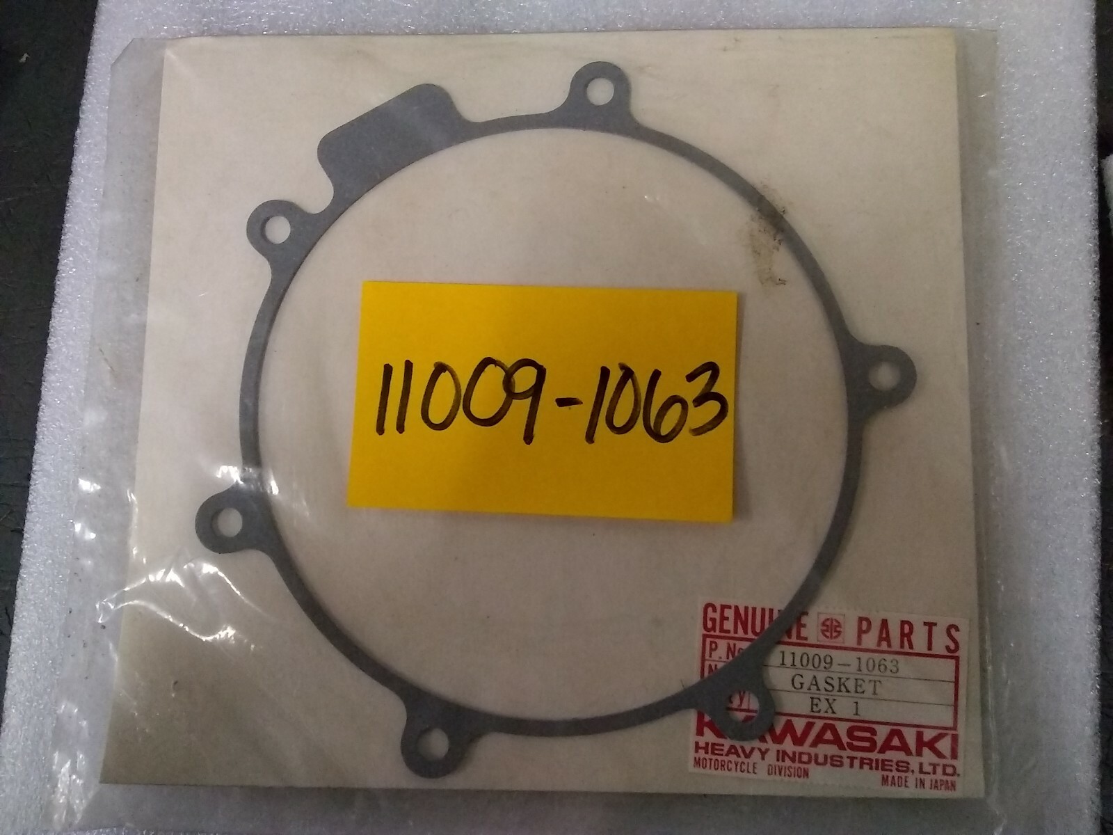 Kawasaki OEM LH MAG COVER GASKET NOS 110091063 KE175 ON/OFF ROAD eBay