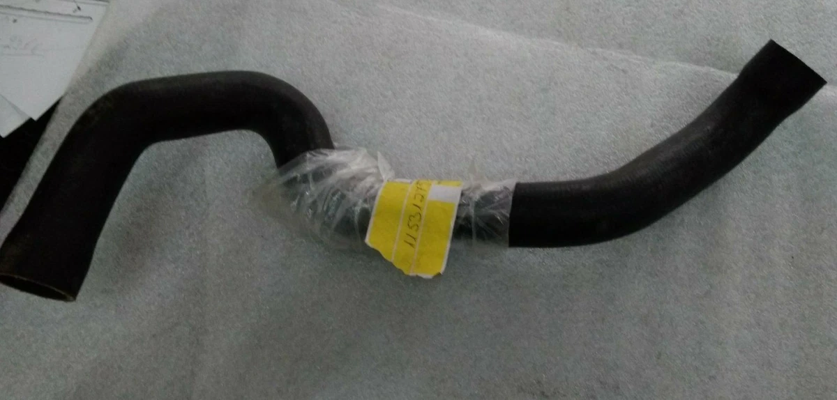 BMW ORIGINAL GERMANY NEW Water hose 11531279895 for 3 Series E30 