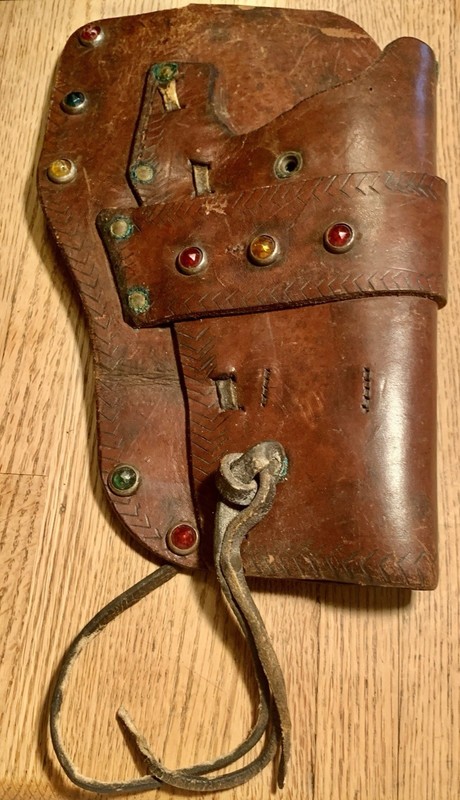 Vintage Western Holster, Hand Altered for  Good Looks & Short Barrel Revolver