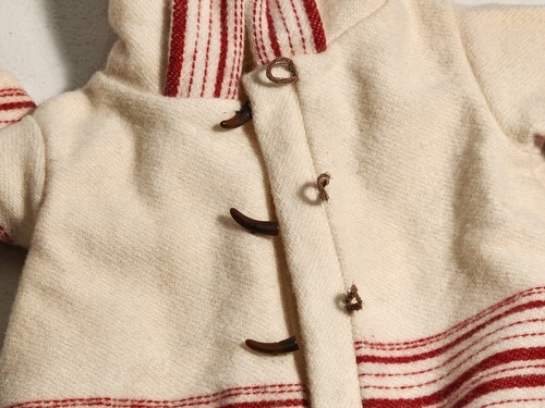 American Girl Pleasant Co Kirsten's Retired Skating coat Limited Edition 1997 - Picture 7 of 7