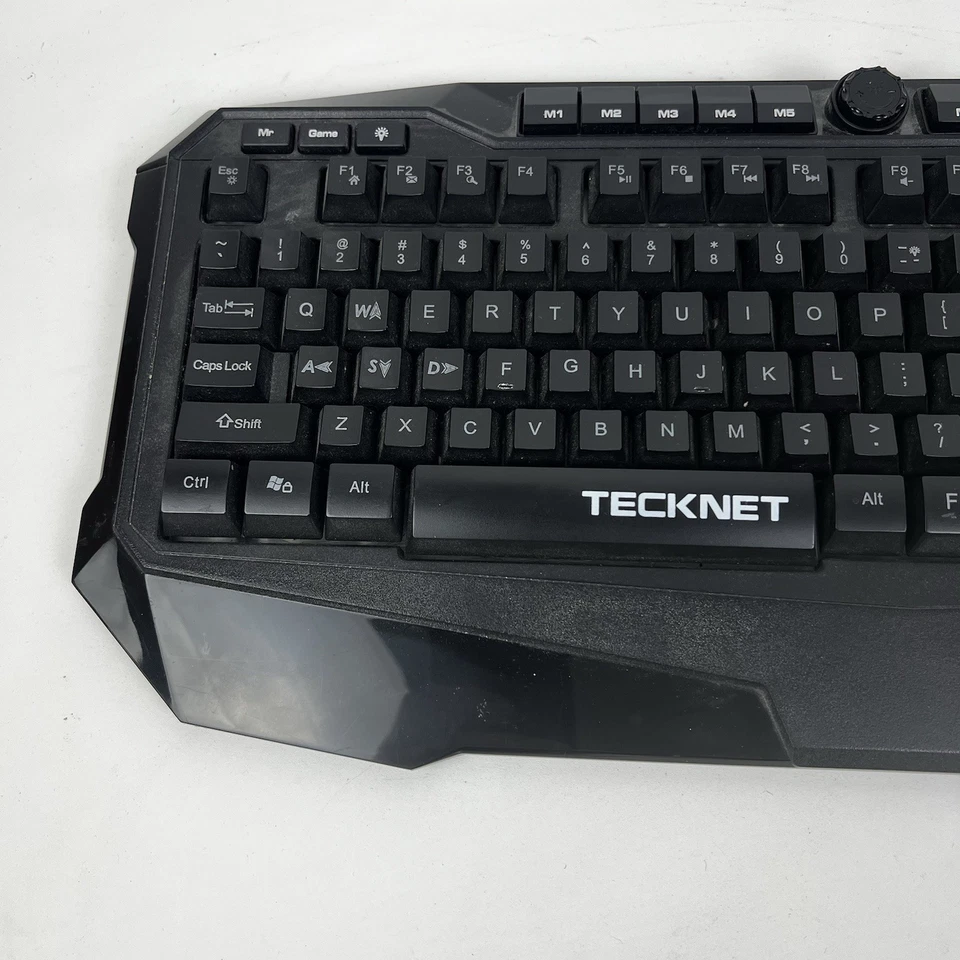 TECKNET BACKLIT PROFESIONAL GAMING USB KEYBOARD X701 Pre Owned Fully Functional - Image 2 of 4