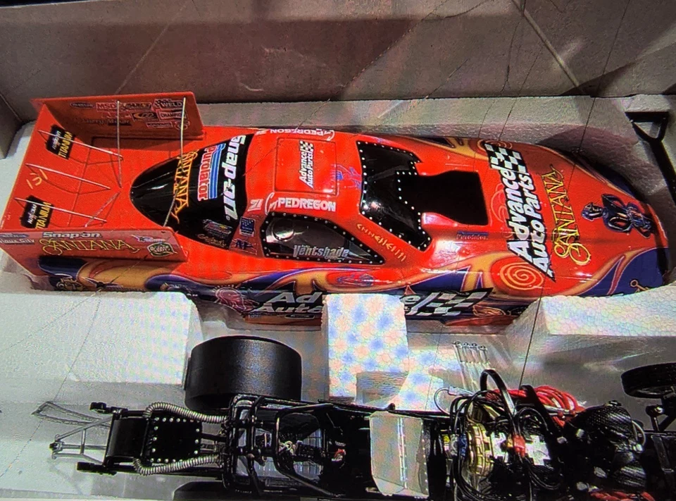 1.24scale Action CRUZ PEDREGON ADVANCE AUTO PARTS SANTANA 04 FIREBIRD FUNNY CAR - Image 2 of 4