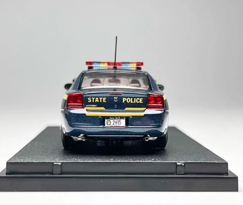 Rollin 1:64 2008 Blue NYSP Police Charger Muscle Model Diecast Metal Car - Picture 7 of 8
