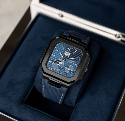 Patek Philippe Cubitus 5822P-001 Platinum Black DLC Stealth Blue PVD Trame Dial