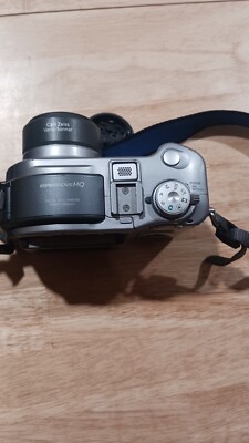 SONY CD Mavica MVC-CD300 中古　動作可能 Sony Mavica MVC-CD300 3.3 MP Digital Camera - Silver for