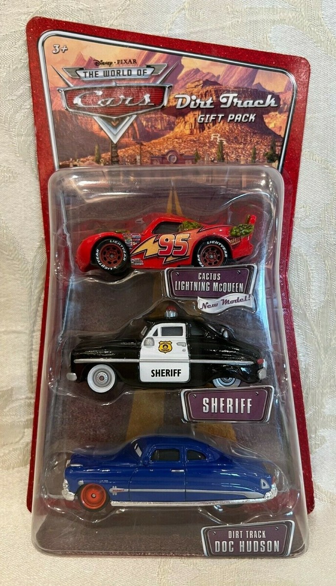 Disney Pixar Cars DIRT TRACK GIFT PACK Ligntning McQueen, Sheriff