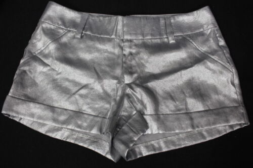 NWT BEBE Silver Splash Pocket Shorts Womens Size 4-B19 - Picture 1 of 1