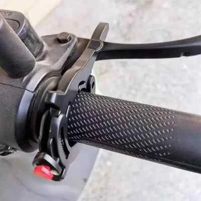 Universal Tempomat Gasgriff Gashebelsperre Für Motorräder Gas Tempomat Motorrad  - Bild 1 von 4