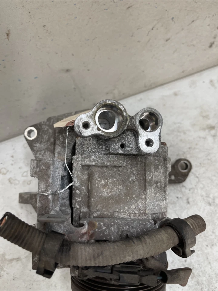 AC Compressor 2008 2009 2010 2011 Subaru  Impreza 2.5 Oem Pump 2009-10 Forester - Image 3 of 4