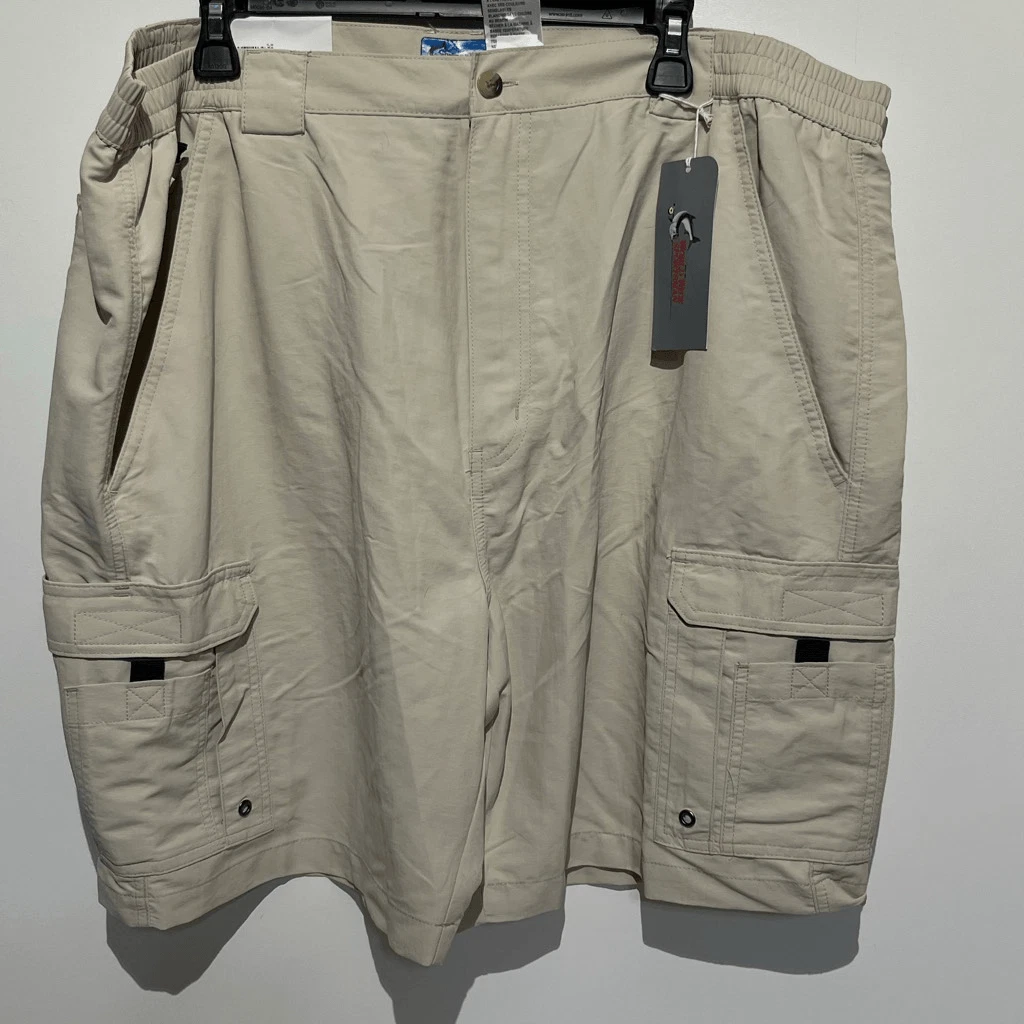 World Wide Sportsman Men's Beige Nylon Bermuda Fishing Cargo Shorts Size 44 NWT