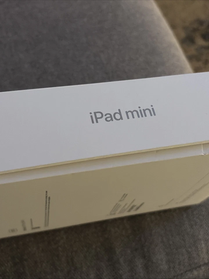 iPad Mini 7th Gen - Image 4 of 4
