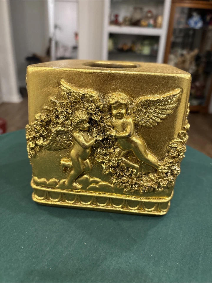 Caja de pañuelos de querubín metálico dorado vintage se adapta a caja cuadrada decorativa usada Foto 3 de 4