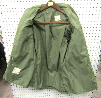 Vintage Vietnam War OG-107 M-65 Cold Weather Field Coat Small