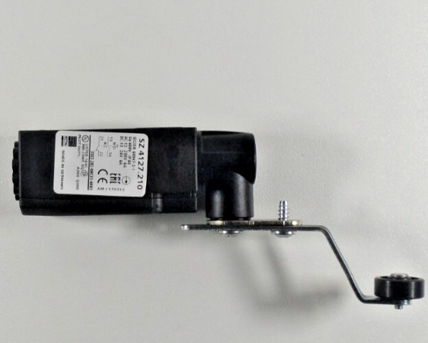 RITTAL SZ 4127.210, Door-operated switch with toggle, for swing frame