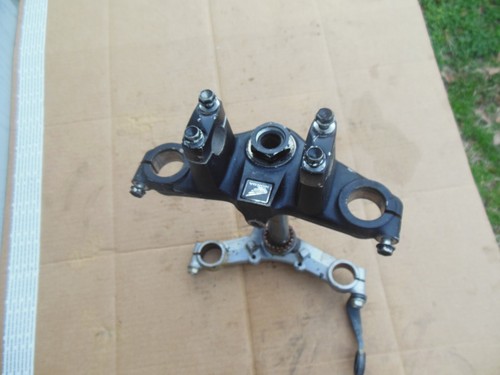 2008 04-13 CRF100F CF80F Steering Stem Upper Clamp Triple Tree Bridge Top Fork - Bild 1 von 9