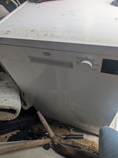 Beko Dishwasher Full Size Excellent Condition Fully Working