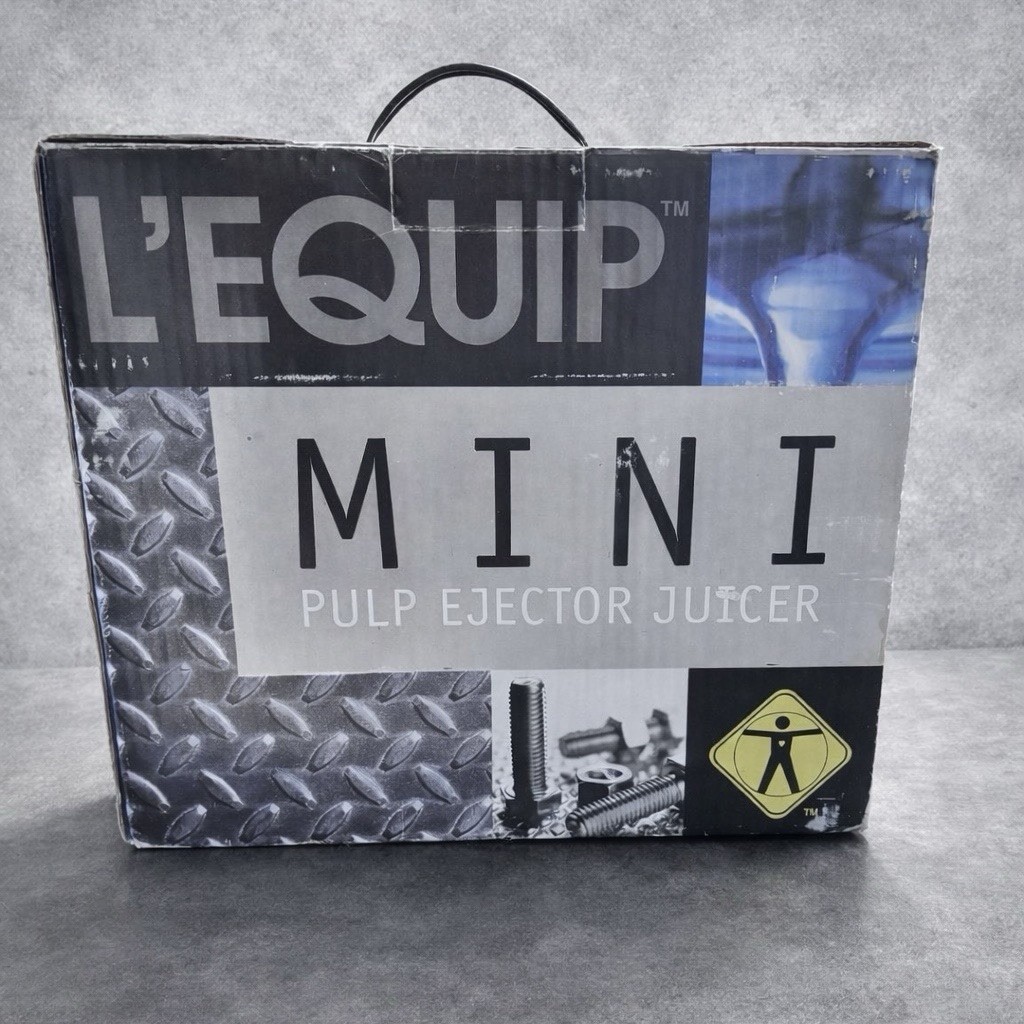 L&rsquo;EQUIP Mini Pulp Ejector Juicer Model 110.5 New Never Used Open Box Shelf Wear