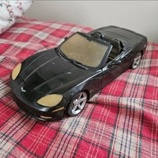 Vintage Maisto Black 2005 Chevrolet Corvette 1:18 Diecast Toy Car