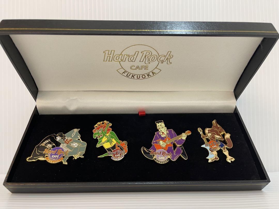 Hard Rock CAFE 福岡 ハロウィン 2000 ピンバッジ セット Hard Rock CAFE Fukuoka Halloween 2000 Pin Badge Set