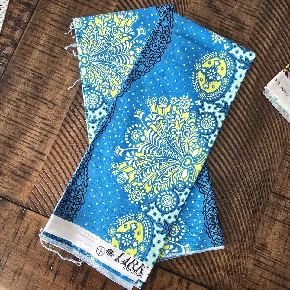 Amy Butler Fat Quarter Bundle de 7 - OOP - Coleção Rowan Fabric Lark - Imagem 2 de 4