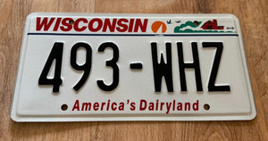WISCONSIN Passenger License Plate Used Expired America's Dairyland 493 WHZ Farm