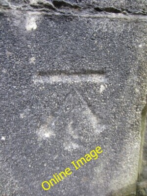 Foto 6x4 Ordnance Survey Schnittmarke Llanelli Diese OS Schnittmarke kann gefunden werden c2014