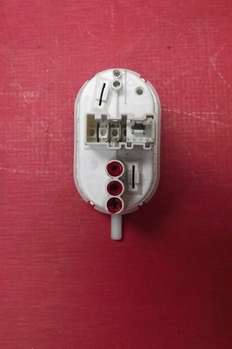 Bosch Washing Machine WAE24363GB/02 Pressure Switch